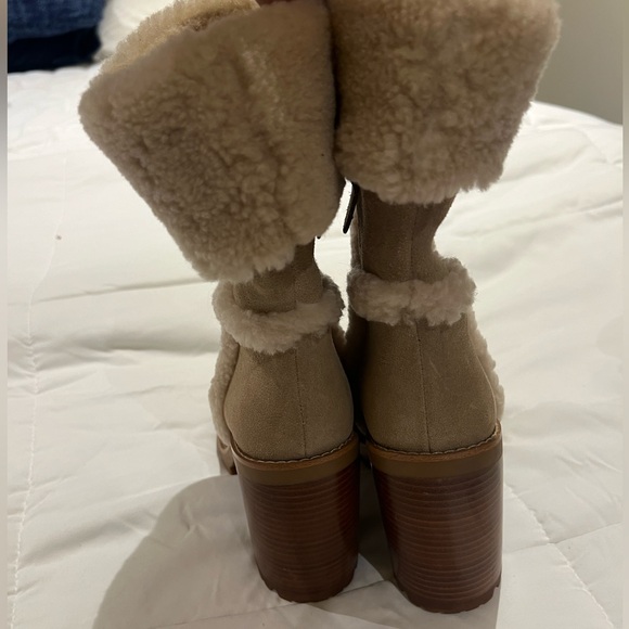 Coach Harlie Bootie Shearing Trim Size 8 - Picture 8 of 8